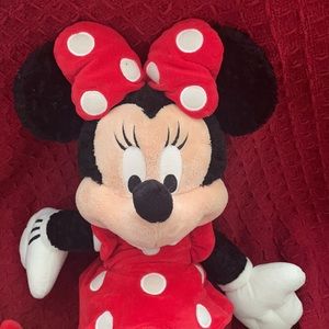 Disney Parks Minnie Mouse plush